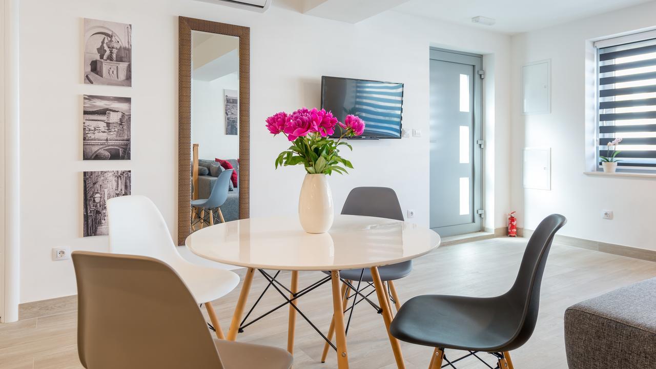 Hektor Apartamento *